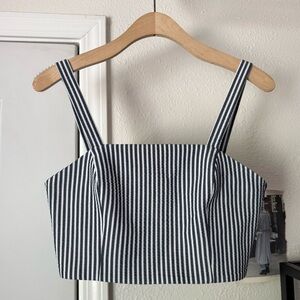 VAKKORAMA blue white striped seersucker cropped square neck tank top